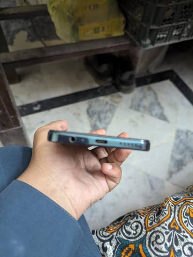 Vivo Y28