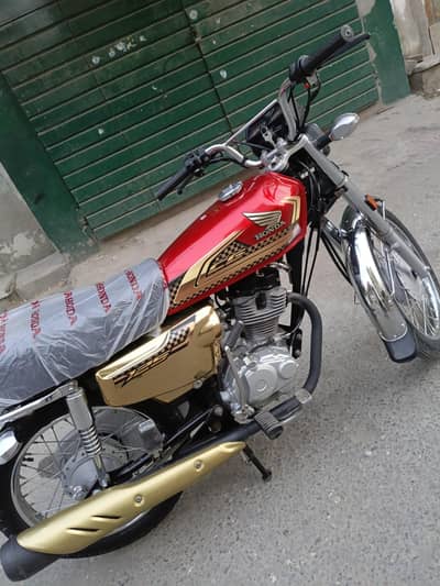 Honda CG 125 Gold Edition 2025