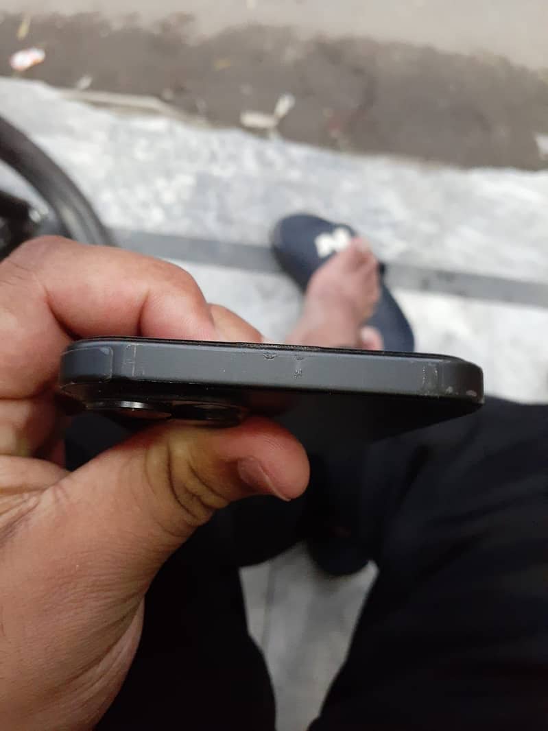 Apple iPhone 15 plus 1