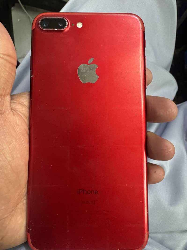 Apple iPhone 7 Plus 1