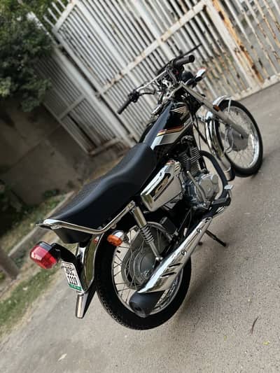 HONDA CG 125(SPECIAL EDITION)
