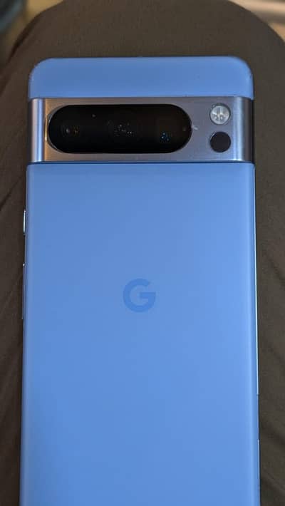 Google Pixel 8 Pro