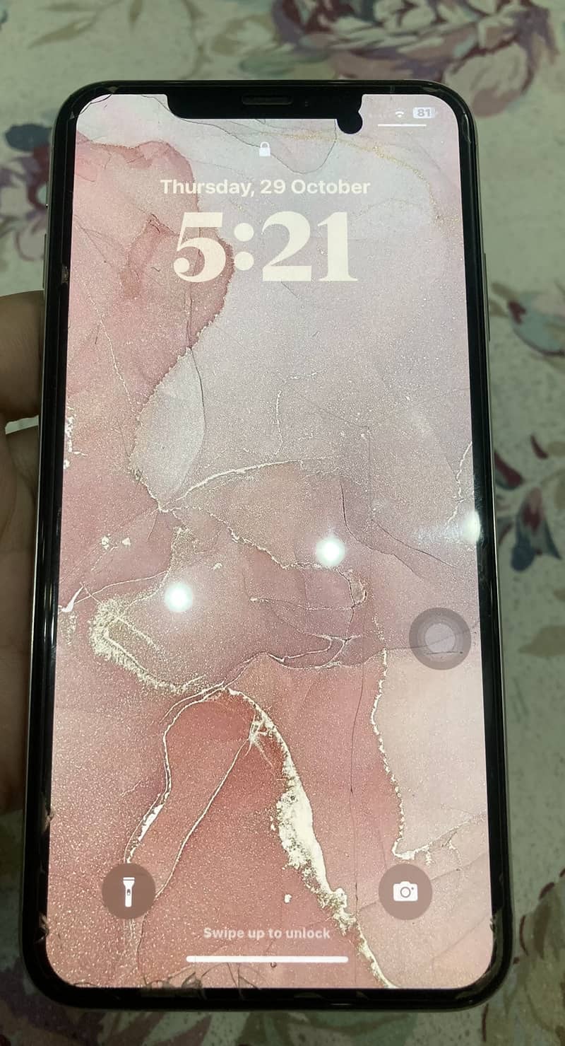 iPhone XS Max 0