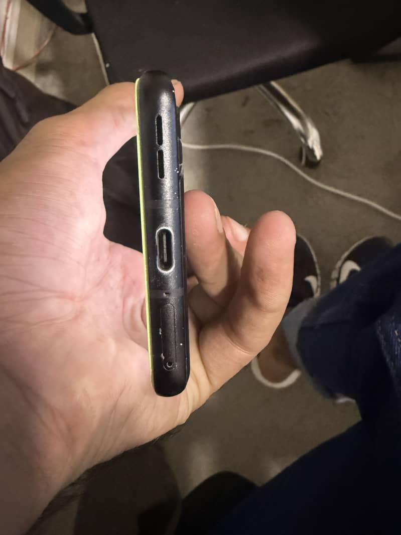 One Plus 10 Pro 4