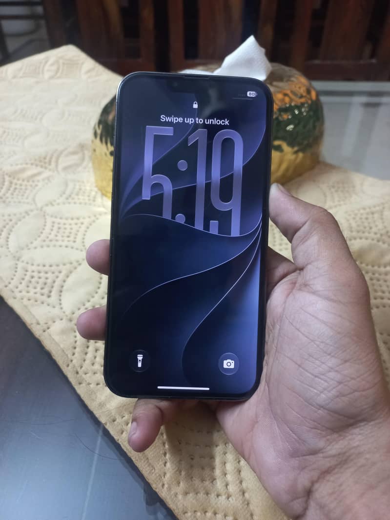 Apple iPhone 13 Pro 0