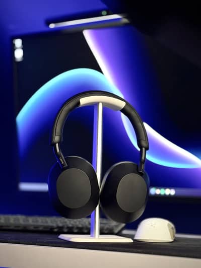 Sony WH-1000XM5 Noise Cancelling Headphones | Original Case included