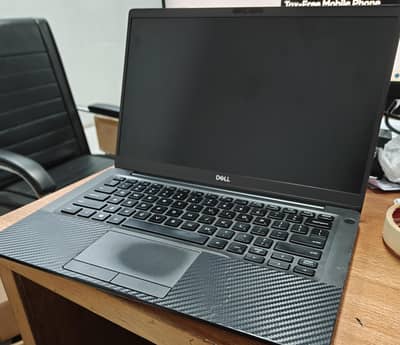 Dell Latitude 7400