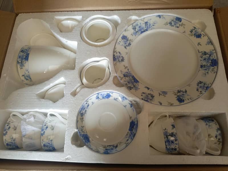 16 piece tea set 1