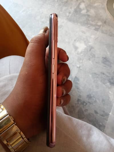 Vivo Y17