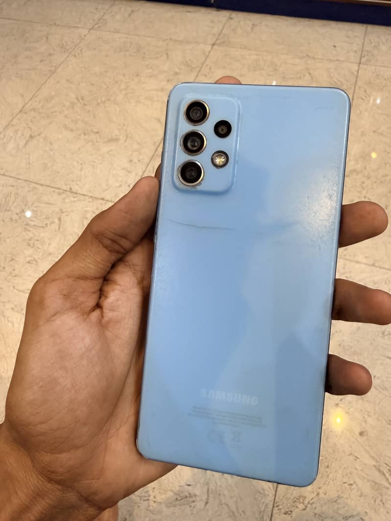 Samsung Mobile A72 1