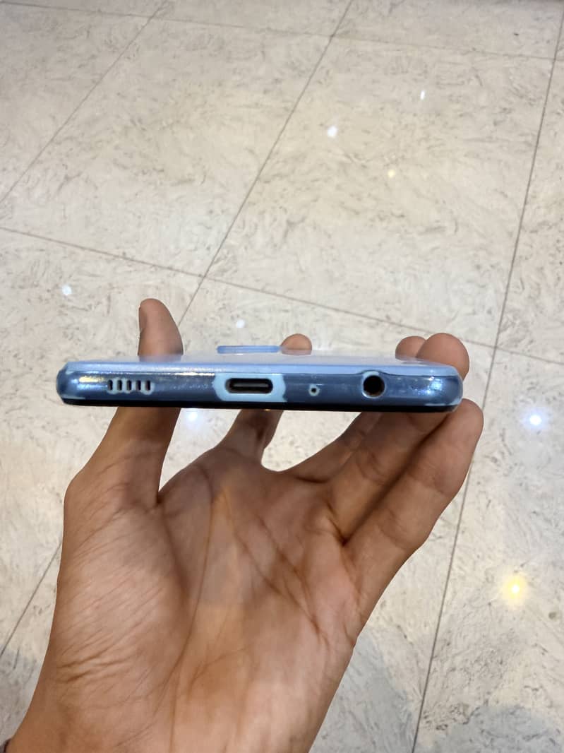 Samsung Mobile A72 5