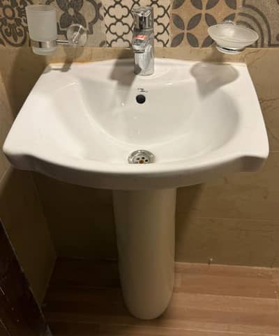 WASH BASINS AT REASONABLE PRICES