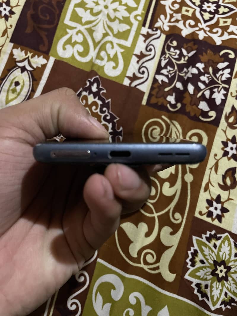 One Plus 8 5G 1