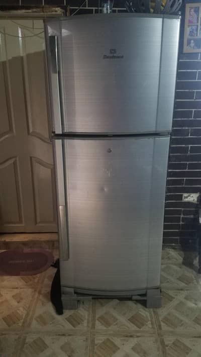 dawlance fridge for sale