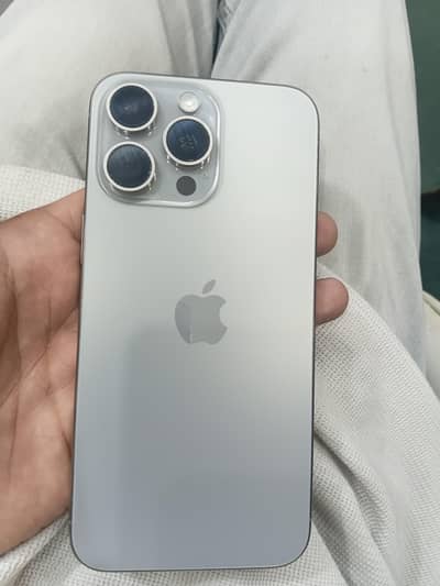 Apple iPhone 15 Pro Max