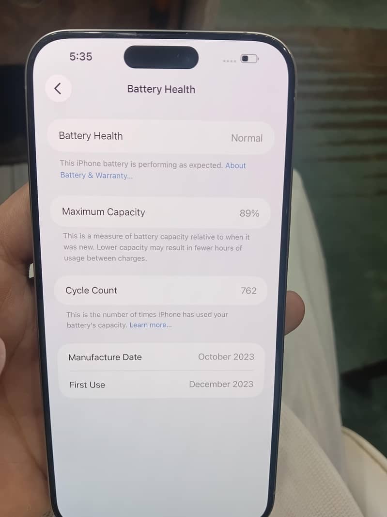Apple iPhone 15 Pro Max 6
