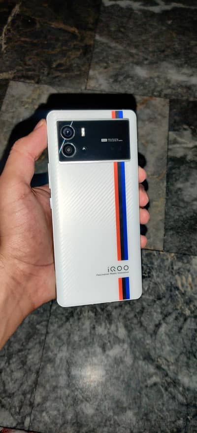 Vivo iQOO 9