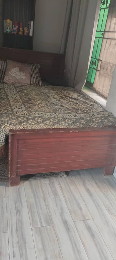 Single bed