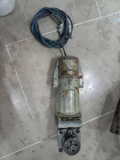 Hand grinder and cutter