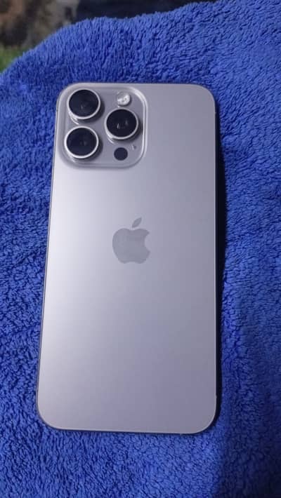 Apple iPhone 15 Pro Max