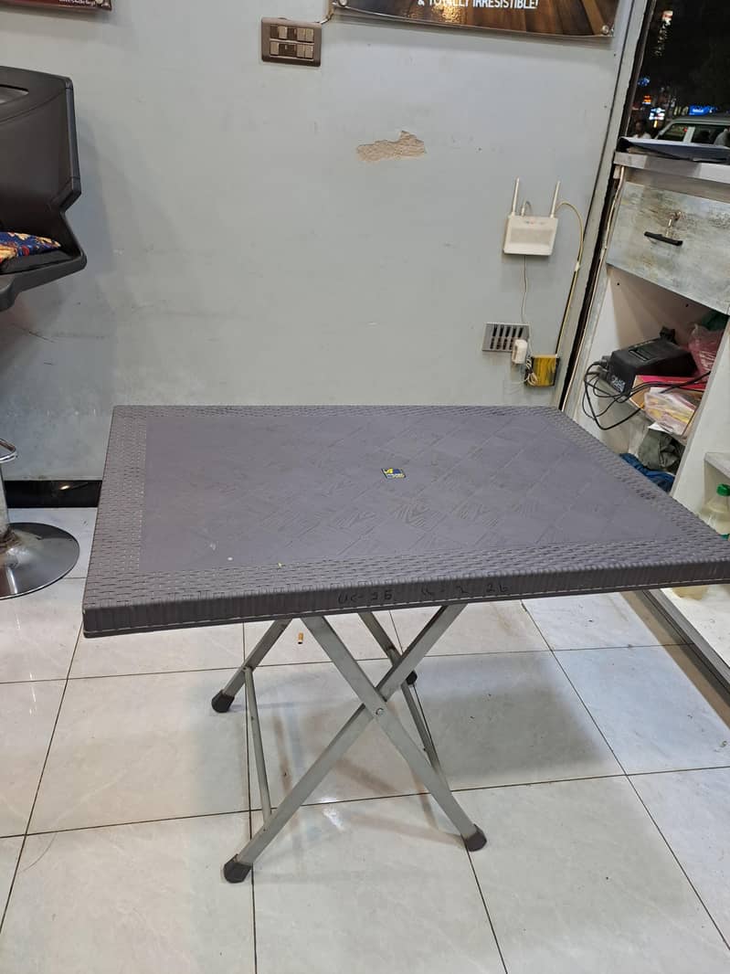 chair or table 1