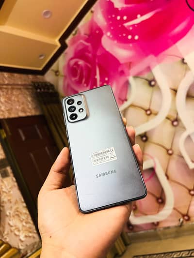 Samsung Galaxy A73 5G - Excellent condition