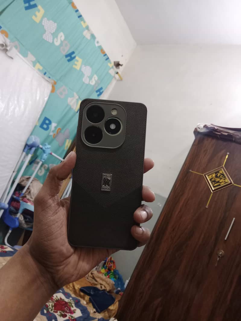 Tecno Spark 20C 0