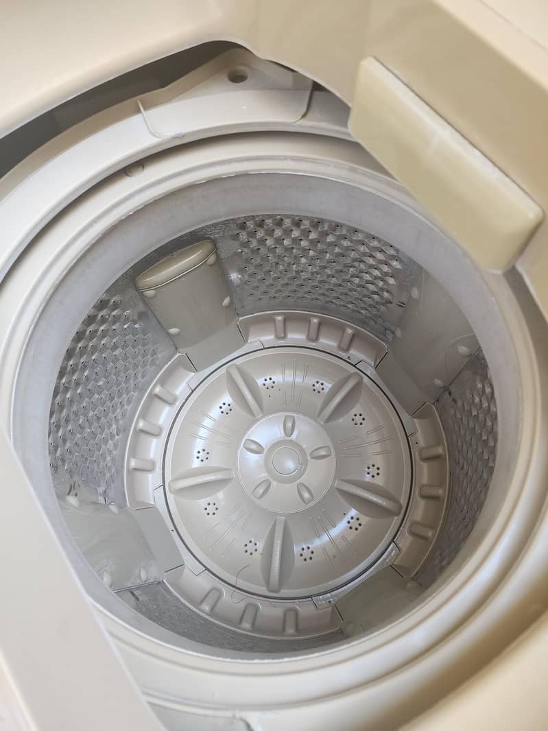 Dawlance Top Load Automatic Washing Machine 3