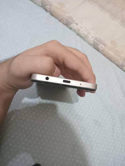 Vivo Y04