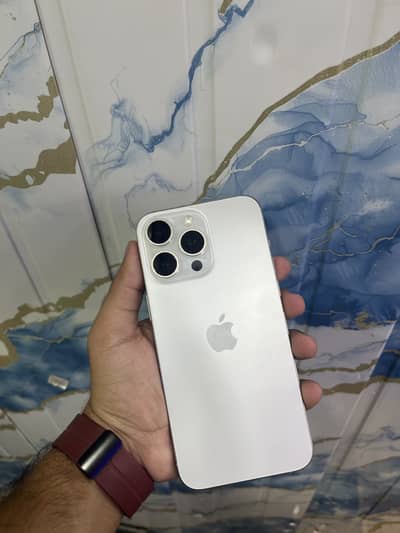 Apple iPhone 15 Pro Max