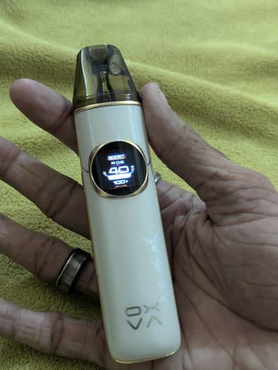 Oxva Nexlim 2 With 0.6 coil install Just like new Demanding color