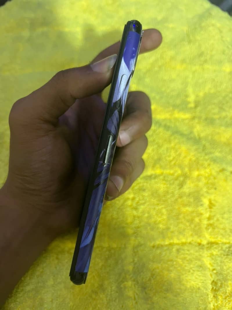 Apple iPhone X 5