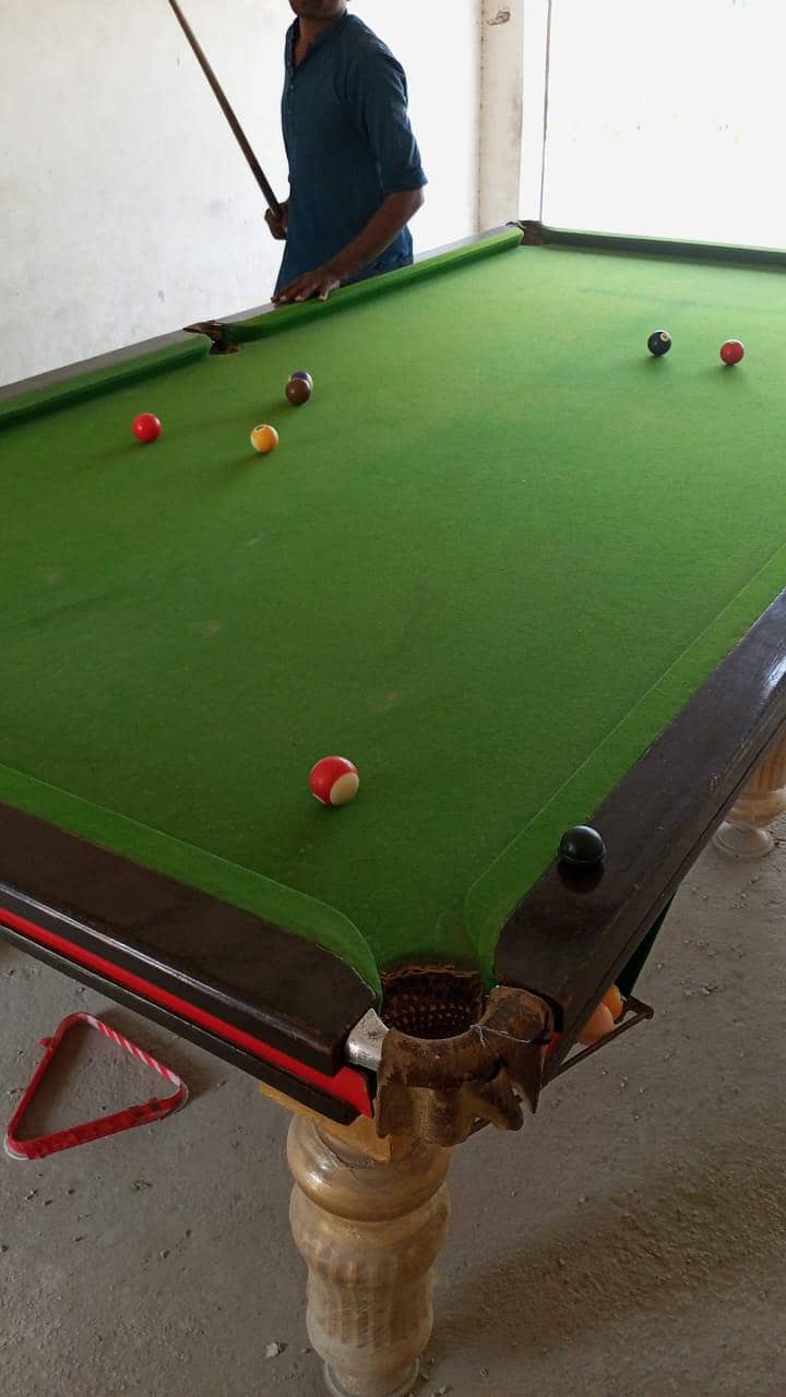 Snooker + Billiard Table 2