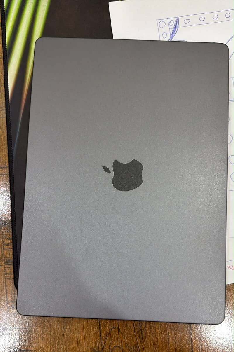 Macbook Pro M5 Pro 1
