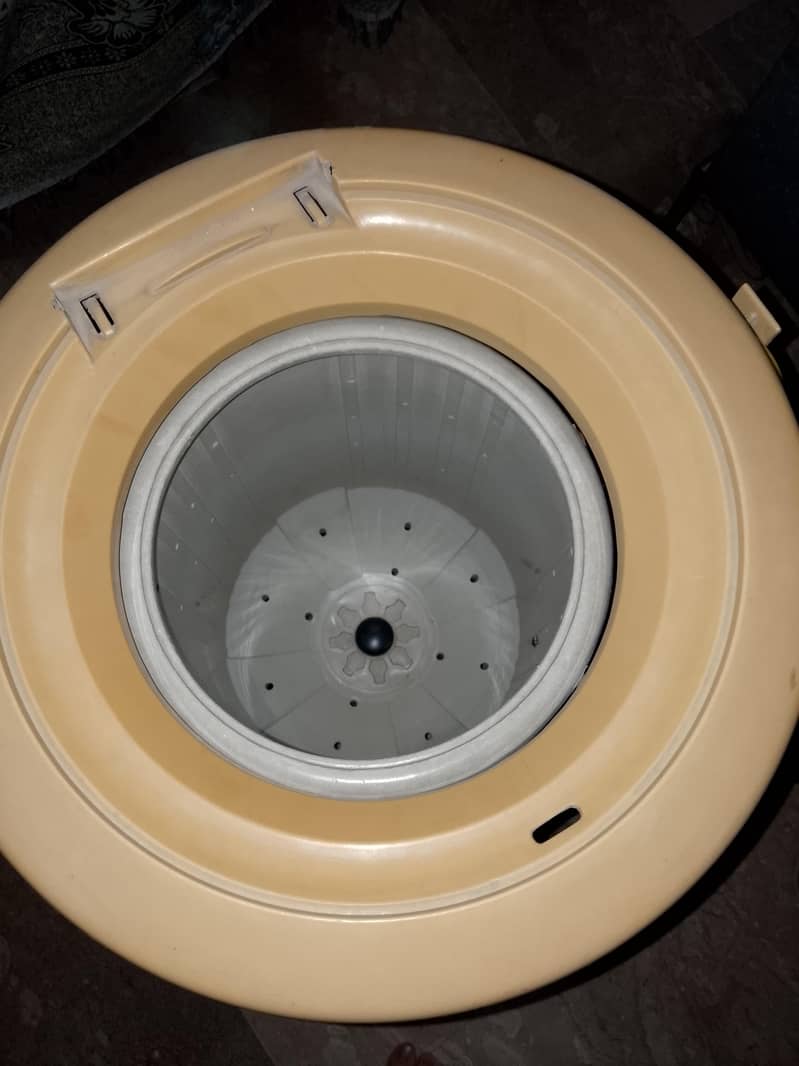 Dryer machine 1