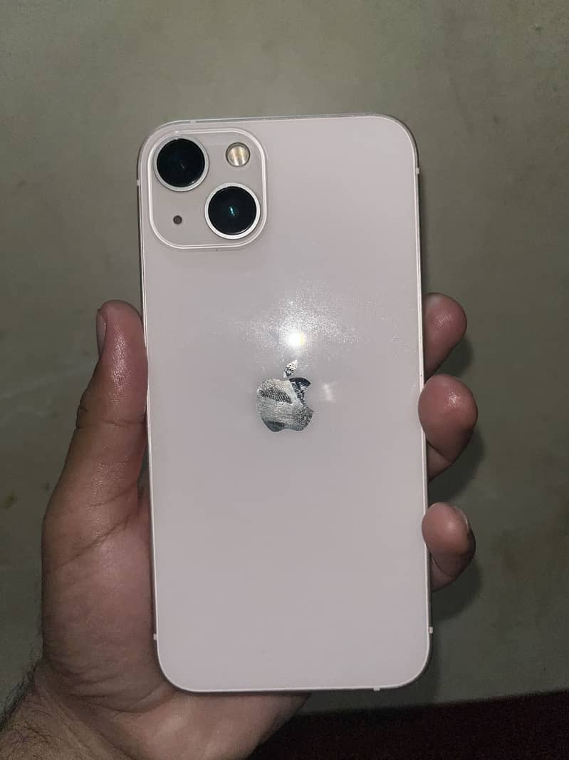 Apple iPhone 13 0