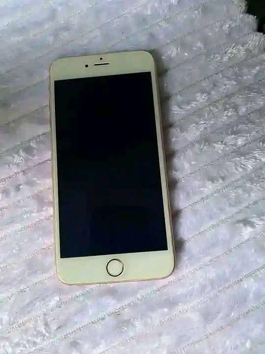 Apple iPhone 6S Plus 2