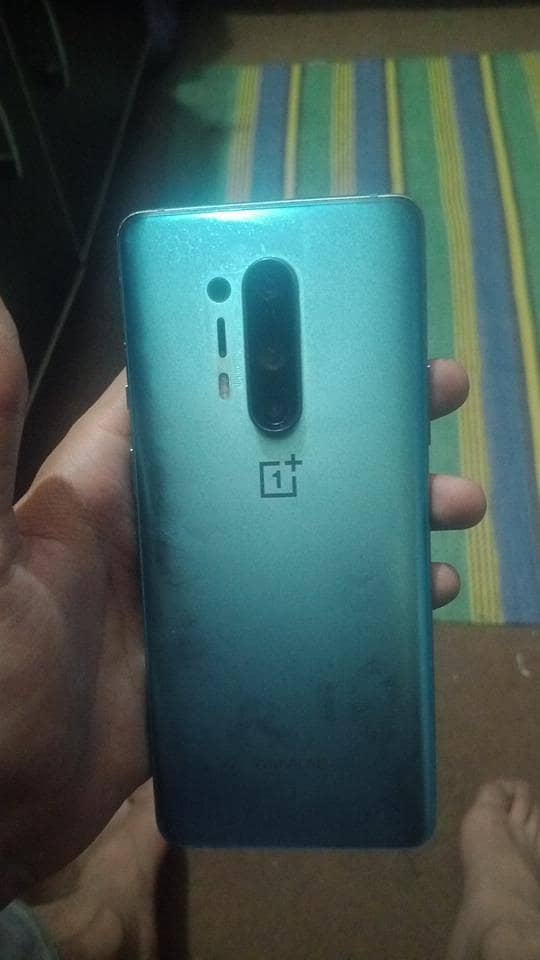 One plus 8pro 7+12/256 0