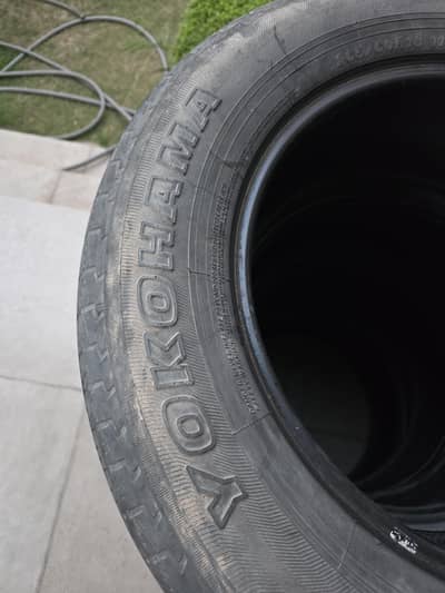 Toyota Revo tyres Yokohama