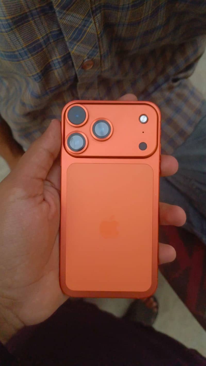 Apple iPhone XR 0