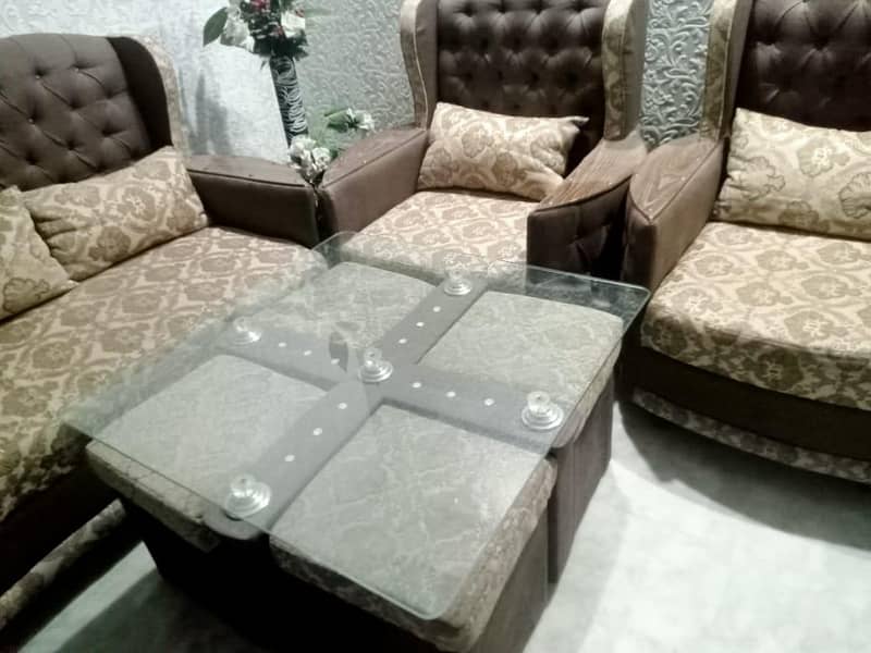 seven seater sofa set with table 0