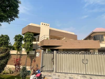 1 Kanal House For Sale In DHA Phase 4