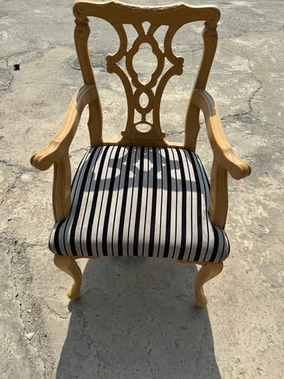6 Beautiful Wooden Carving Chairs for Sale