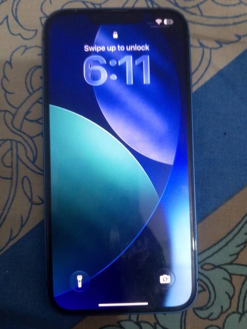 Apple iPhone 13 1