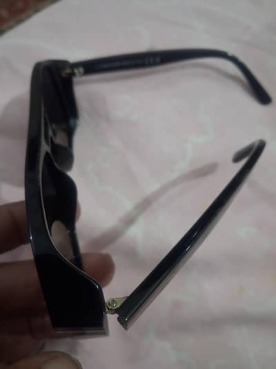 brand sunglasses