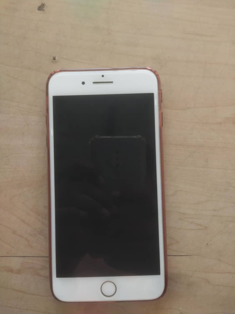 Apple iPhone 8 Plus 2