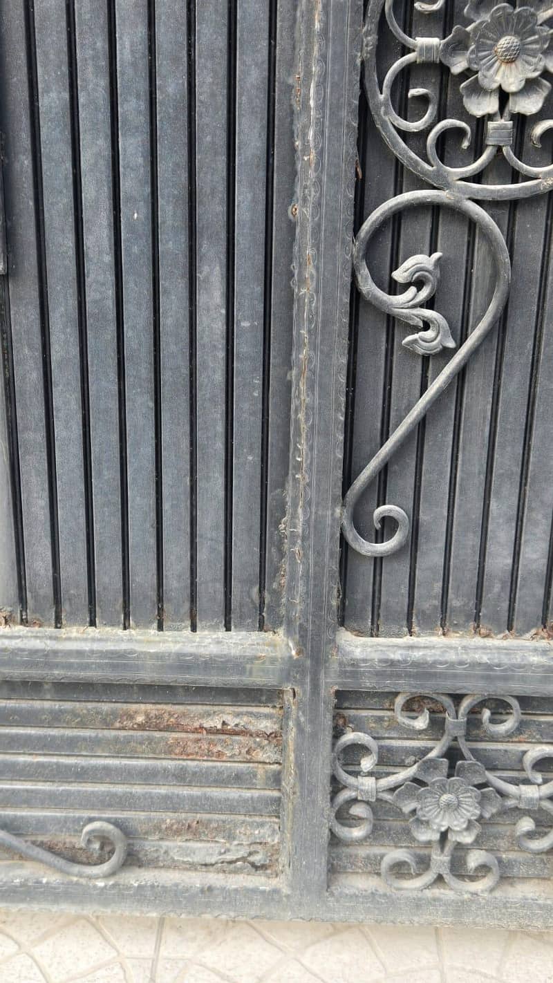 Main Gate 3