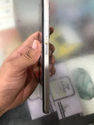 Itel City 100