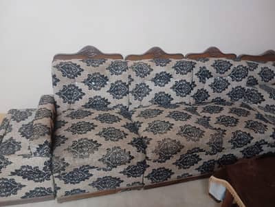 Solid wooden 6 seater sofa set for sale
