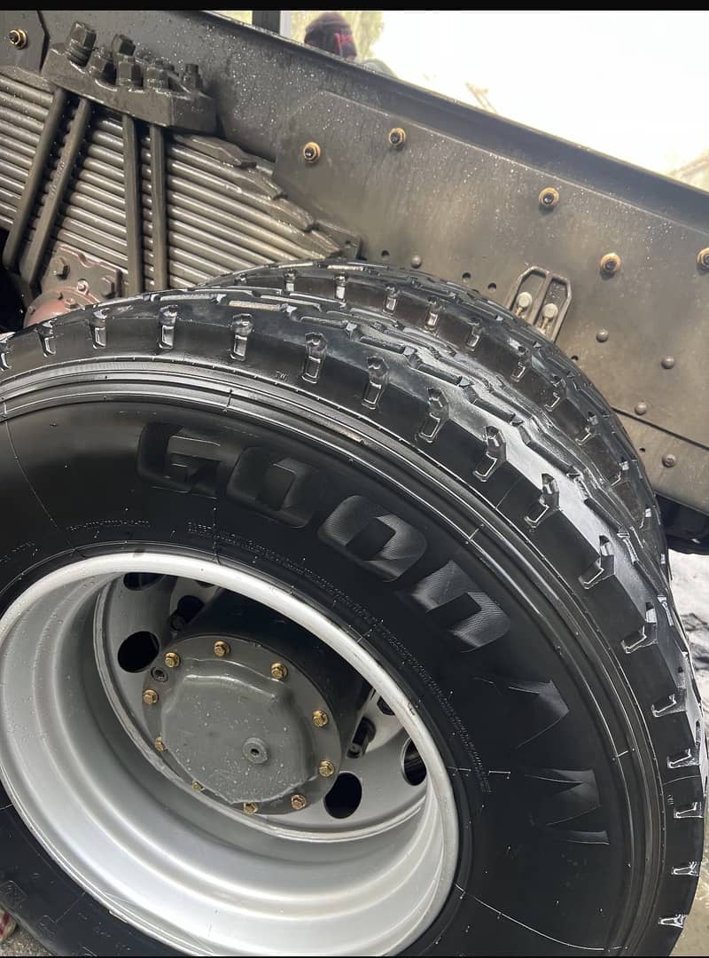 Tyre 1222 3